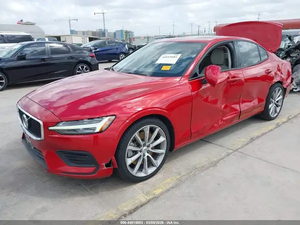 7JRA22TK5KG017508 2019 VOLVO S60 - Image 2