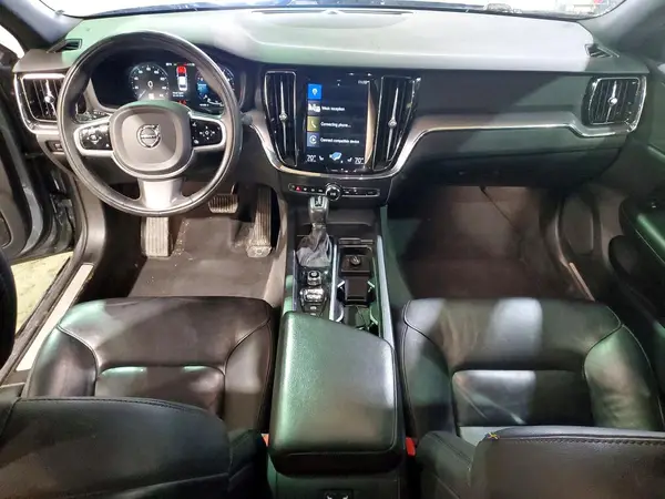 7JRA22TK5LG043060 2020 VOLVO S60 - Image 8