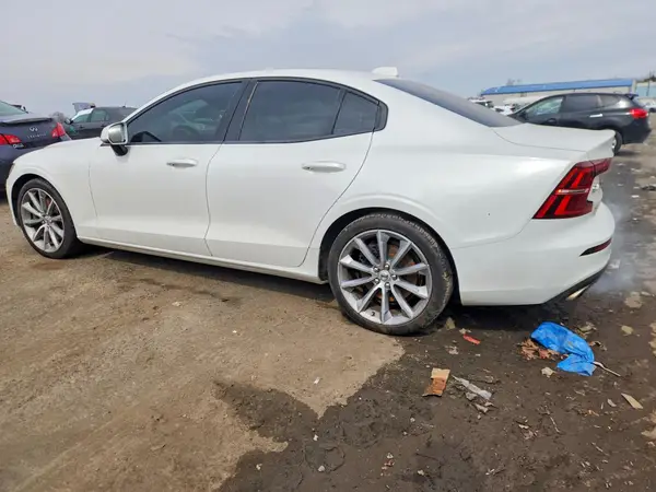 7JRA22TK5MG092213 2021 VOLVO S60 - Image 2