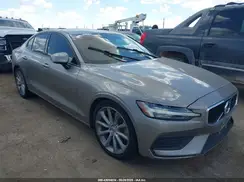 7JRA22TK6KG002452 2019 VOLVO S60