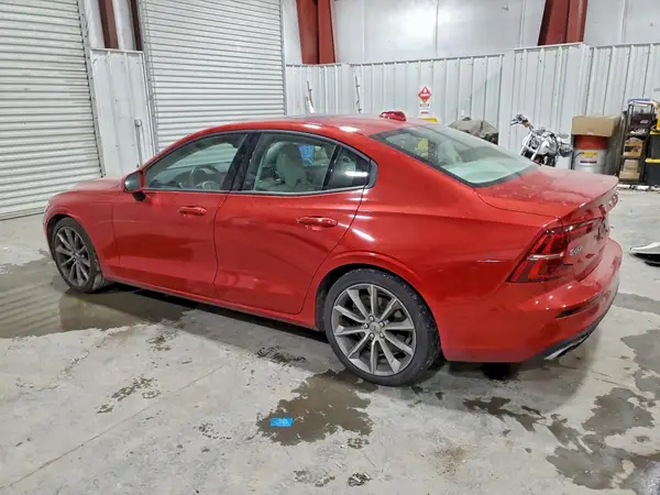 7JRA22TK6KG012091 2019 VOLVO S60 - Image 2