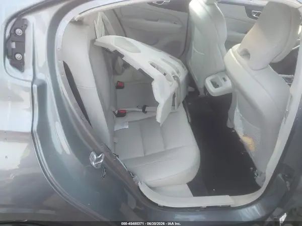 7JRA22TK6LG031659 2020 VOLVO S60 - Image 8
