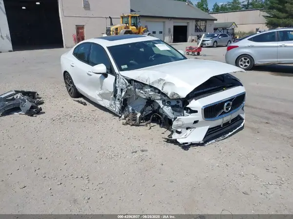 7JRA22TK6LG071949 2020 VOLVO S60 - Image 1