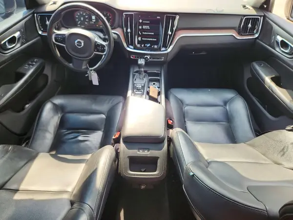 7JRA22TK7KG009457 2019 VOLVO S60 - Image 8