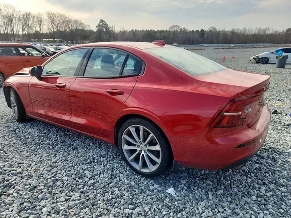 7JRA22TK7KG017509 2019 VOLVO S60 - Image 2