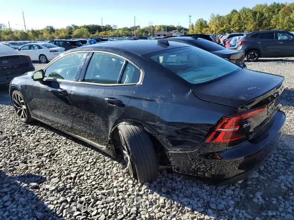 7JRA22TK7LG04521 2020 VOLVO S60 - Image 2