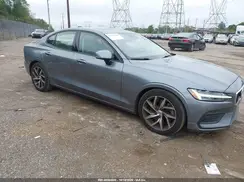 7JRA22TK7LG060524 2020 VOLVO S60
