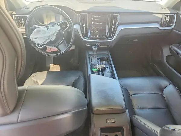 7JRA22TK7LG060832 2020 VOLVO S60 - Image 8