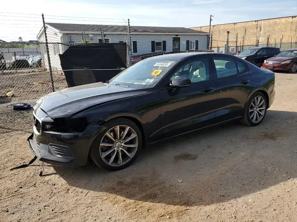 7JRA22TK8KG001545 2019 VOLVO S60 - Image 1
