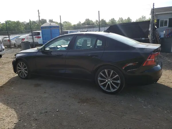 7JRA22TK8KG001545 2019 VOLVO S60 - Image 2