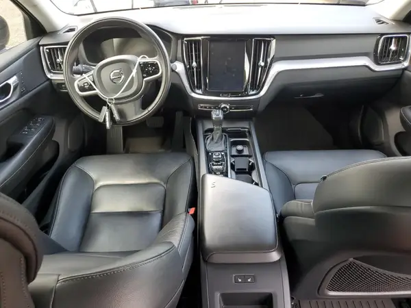 7JRA22TK8KG003330 2019 VOLVO S60 - Image 8