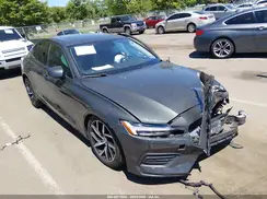 7JRA22TK8KG007393 2019 VOLVO S60