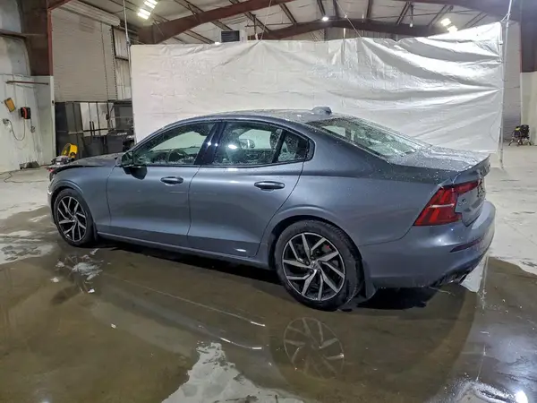 7JRA22TK8LG05426 2020 VOLVO S60 - Image 2