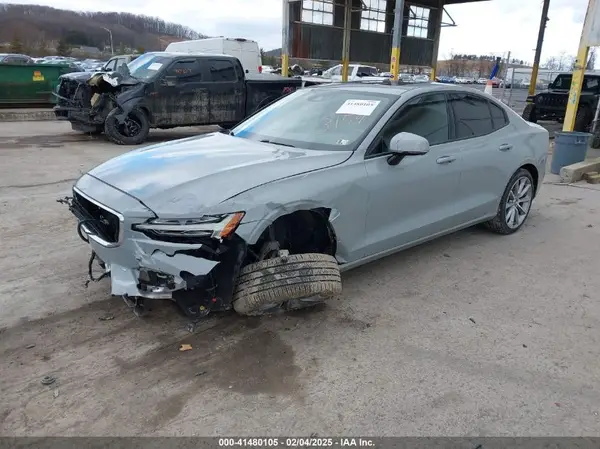 7JRA22TK8MG093159 2021 VOLVO S60 - Image 2