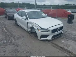 7JRA22TK9LG033535 2020 VOLVO S60
