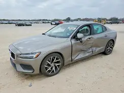 7JRA22TK9LG045278 2020 VOLVO S60