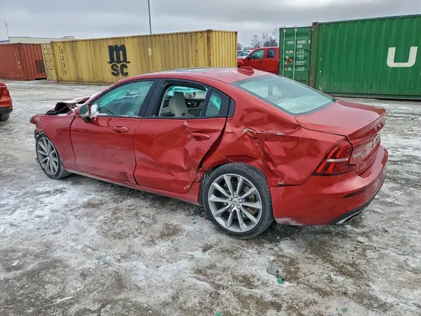 7JRA22TKXKG008691 2019 VOLVO S60 - Image 2