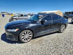 7JRA22TKXLG042096 2020 VOLVO S60