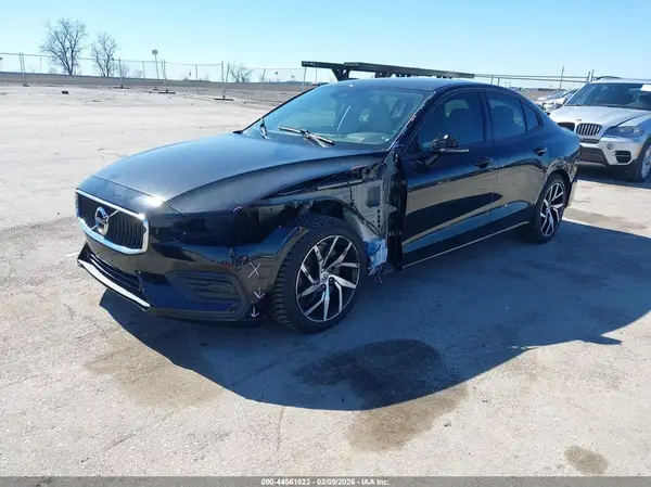 7JRA22TKXLG057049 2020 VOLVO S60 - Image 2