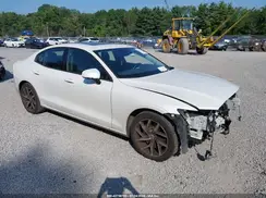 7JRA22TKXLG060761 2020 VOLVO S60
