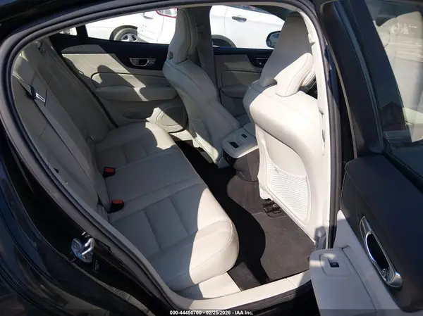 7JRA22TKXLG073056 2020 VOLVO S60 - Image 8