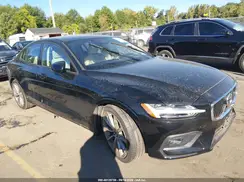 7JRA22TKXMG092238 2021 VOLVO S60