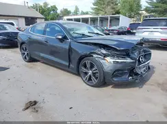 7JRA22TL2LG036818 2020 VOLVO S60