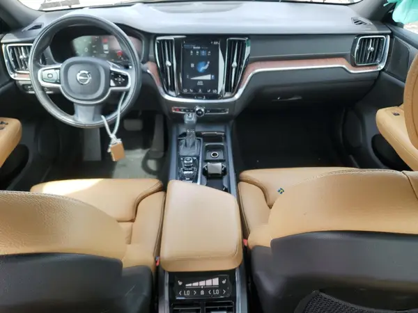 7JRA22TL3KG002238 2019 VOLVO S60 - Image 8