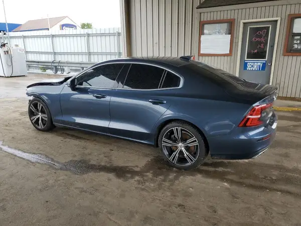 7JRA22TL3KG003888 2019 VOLVO S60 - Image 2