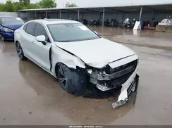 7JRA22TL7KG003425 2019 VOLVO S60