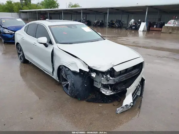 7JRA22TL7KG003425 2019 VOLVO S60 - Image 1
