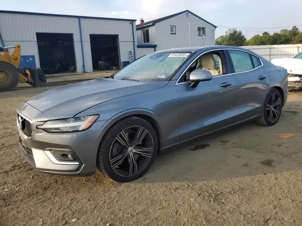 7JRA22TL8KG017883 2019 VOLVO S60 - Image 1