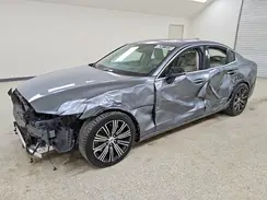 7JRA22TL9KG011820 2019 VOLVO S60