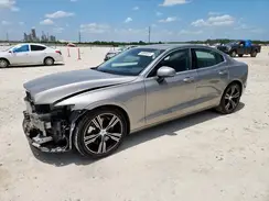 7JRA22TL9LG030546 2020 VOLVO S60