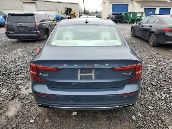 2019 VOLVO S60 COPART lot 93190205 auction photo 6