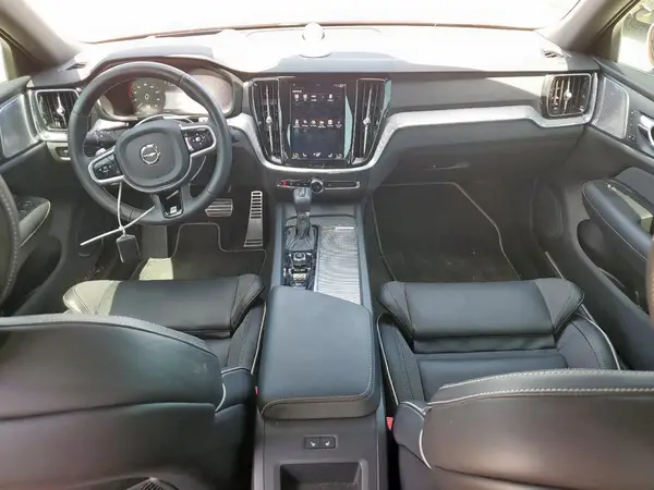 7JRA22TM0KG002741 2019 VOLVO S60 - Image 8