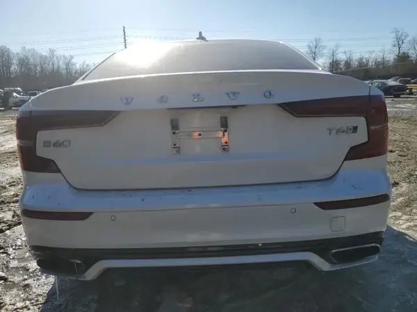2019 VOLVO S60 COPART lot 88884205 auction photo 6