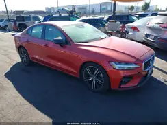 7JRA22TM1KG003476 2019 VOLVO S60