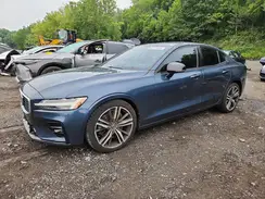 7JRA22TM1KG017295 2019 VOLVO S60