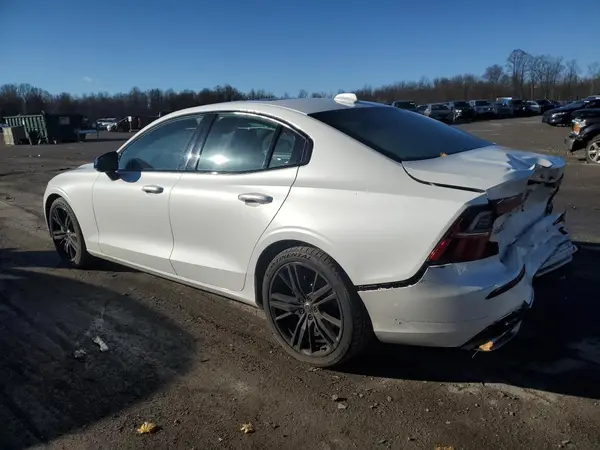7JRA22TM1MG080500 2021 VOLVO S60 - Image 2
