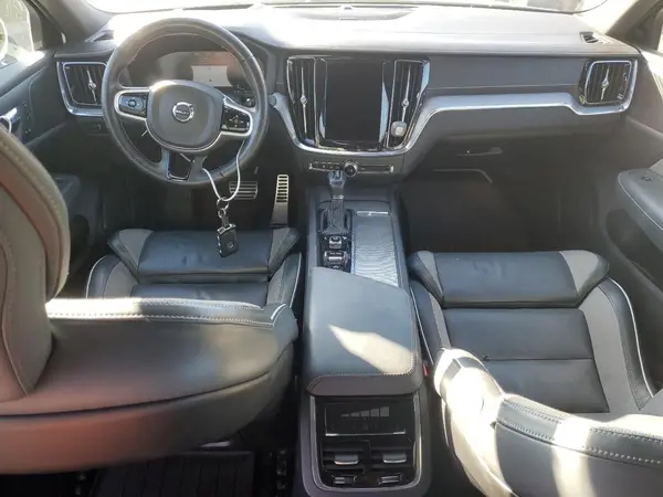 7JRA22TM1MG080500 2021 VOLVO S60 - Image 8