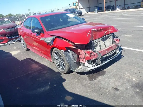 7JRA22TM3KG002314 2019 VOLVO S60 - Image 1