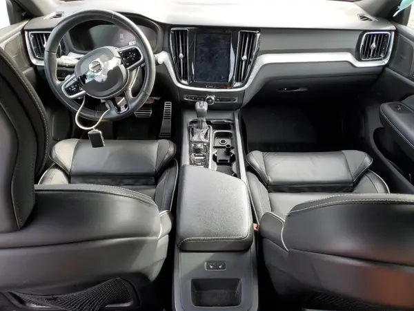 7JRA22TM3KG012826 2019 VOLVO S60 - Image 8