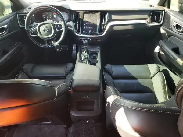7JRA22TM3KG013071 2019 VOLVO S60 - Image 8