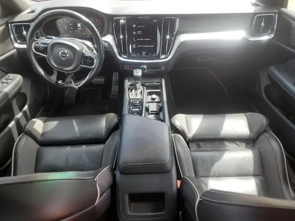 7JRA22TM3KG01479 2019 VOLVO S60 - Image 8