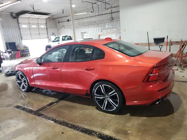 7JRA22TM4KG000460 2019 VOLVO S60 - Image 2