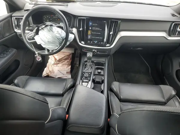 7JRA22TM4KG014178 2019 VOLVO S60 - Image 8