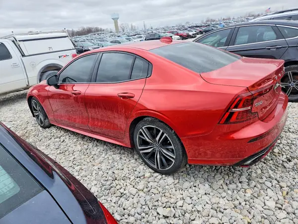 7JRA22TM4LG046761 2020 VOLVO S60 - Image 2