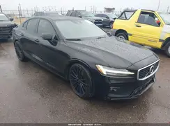 7JRA22TM5KG013637 2019 VOLVO S60