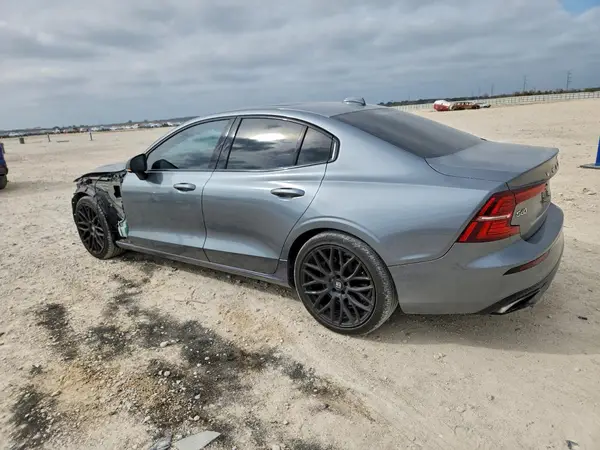 7JRA22TM5KG014559 2019 VOLVO S60 - Image 2